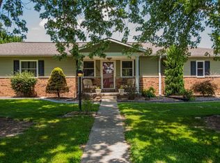 2704 E Spring Meadows Ct, Vincennes, IN 47591