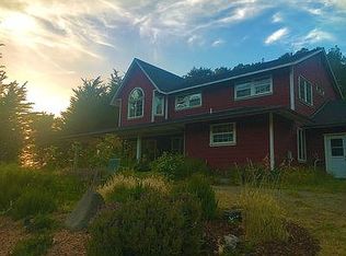 220 Port Rd, Point Arena, CA 95468