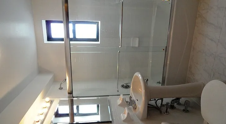 Rented by Goldfarb Properties | media 14