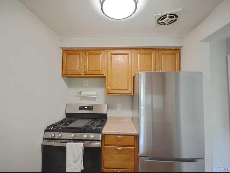 35274 Terrybrook Dr — Photo 12