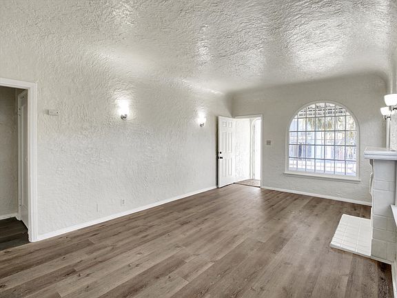 3rd image of 4222 Hooper Ave #4222A