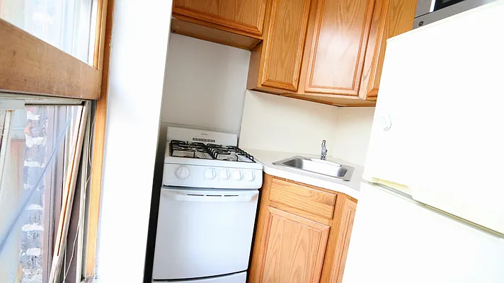 Rented by JM Preston Properties LLC | media 10