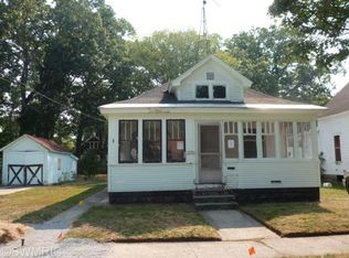 1650 Smith St, Muskegon, MI 49442
