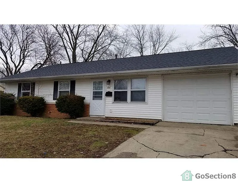 606 S Sunrise Dr photo 1