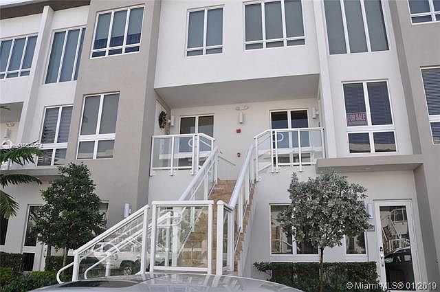 1st image of 10280 NW 63rd Ter APT 210