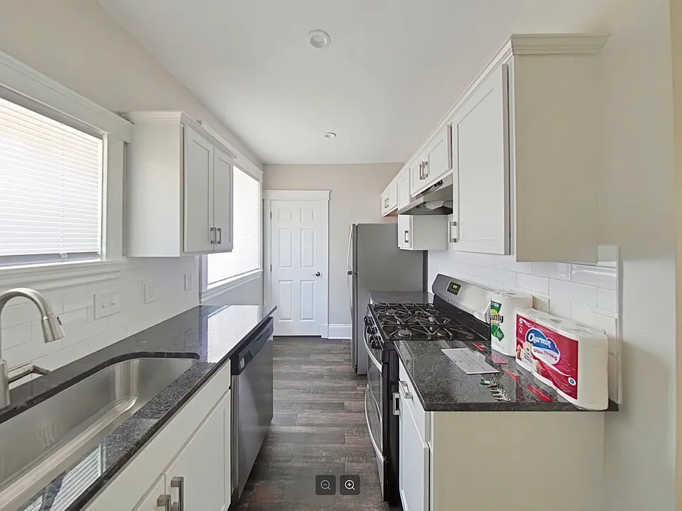 2453 Neil Ave #1