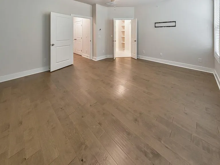 413 Bishop Ln — Photo 23