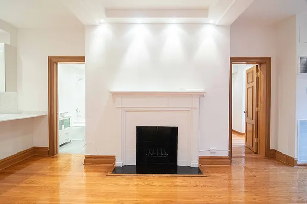 Rented by WAM Partners - William Moses Co. | media 63