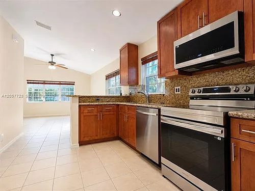 1041 Cedar Falls Dr #1041 Photo 1