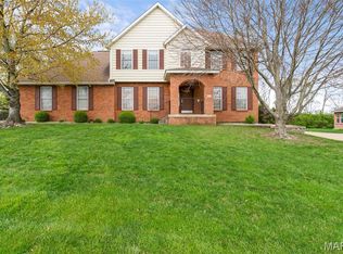 114 Foxbrush Dr, Belleville, IL 62221