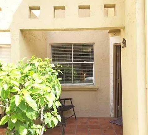 4th image of 4647 NW 97th Ct #0151