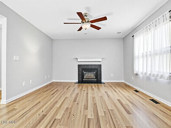 5th image of 113 Knotts Court