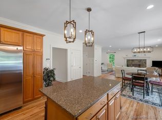 3 Autumn Rdg, Westbrook, CT 06498