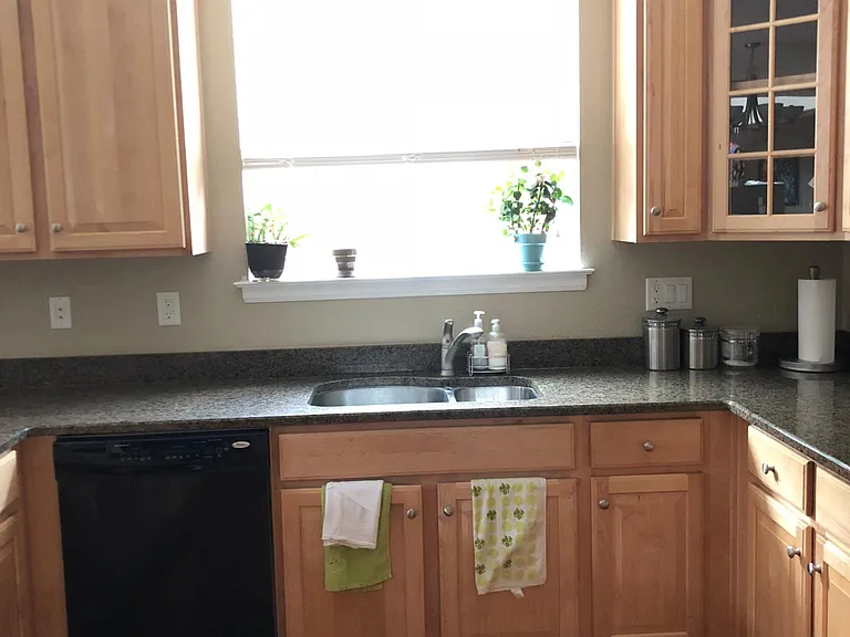10614 Clearview Ln — Photo 8