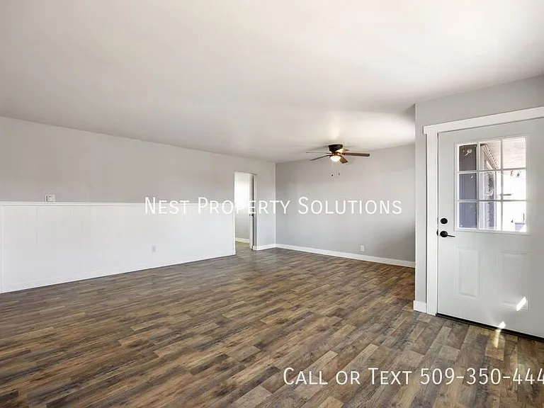 1314 Pershing Rd — Photo 4