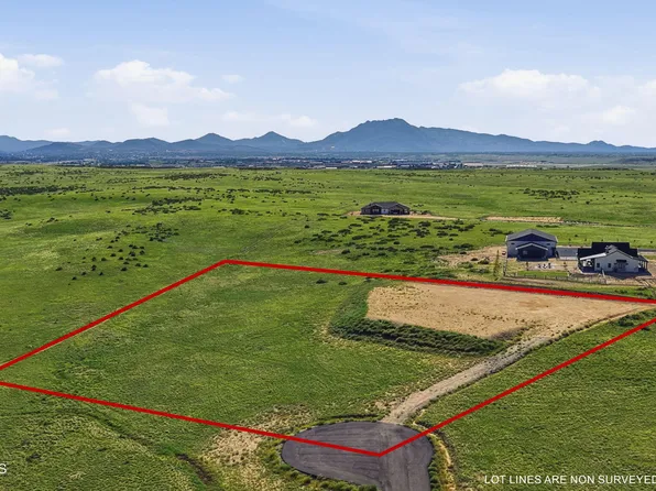 47 E Lonesome Valley Rd, Prescott Valley, AZ 86315
