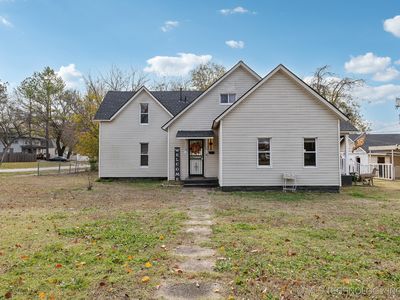 200 S Vine Ave, Cleveland, OK, 74020