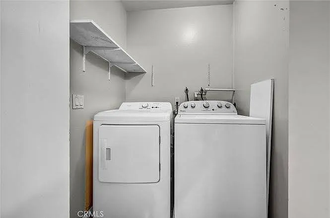 4 Hickory Tree Ln — Photo 6