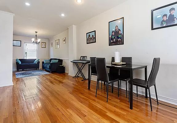 3rd image of 17313 Jewel Ave