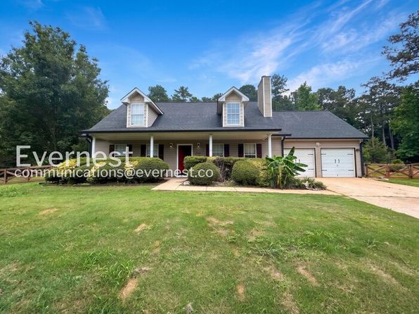 251 Cobblestone Ln