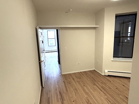 5th image of 235 E 13th St APT 2N