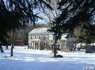 724 S Main St, Stewartsville, NJ 08886