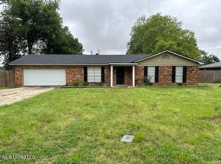 1509 Deering St, Cleveland, MS 38732
