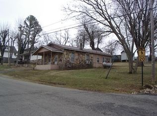 370 Tate Ave, Mammoth Spring, AR 72554
