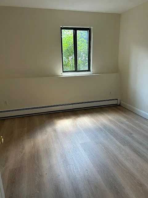 1 bed, 627 sqft, $1,800 — Photo 3