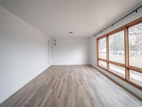 3rd image of 12895 County Road 5070