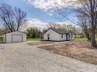 1852 N Marlan Ave, Springfield, MO 65803