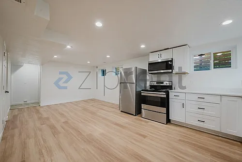 1603 S Major St #B Photo 1
