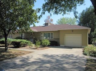 432 E 4th Ave, Garnett, KS 66032