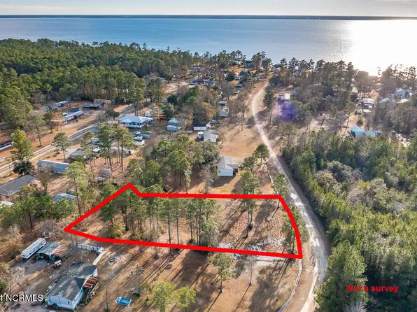 149 Chestnut Lane, Grantsboro, NC 28529