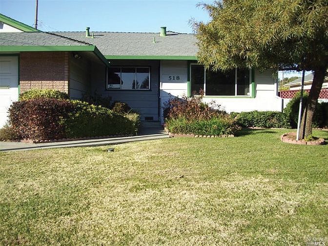 1st image of 518 Acacia St