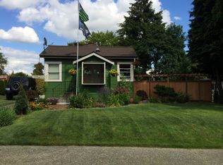 8120 34th Ave SW, Seattle, WA 98126