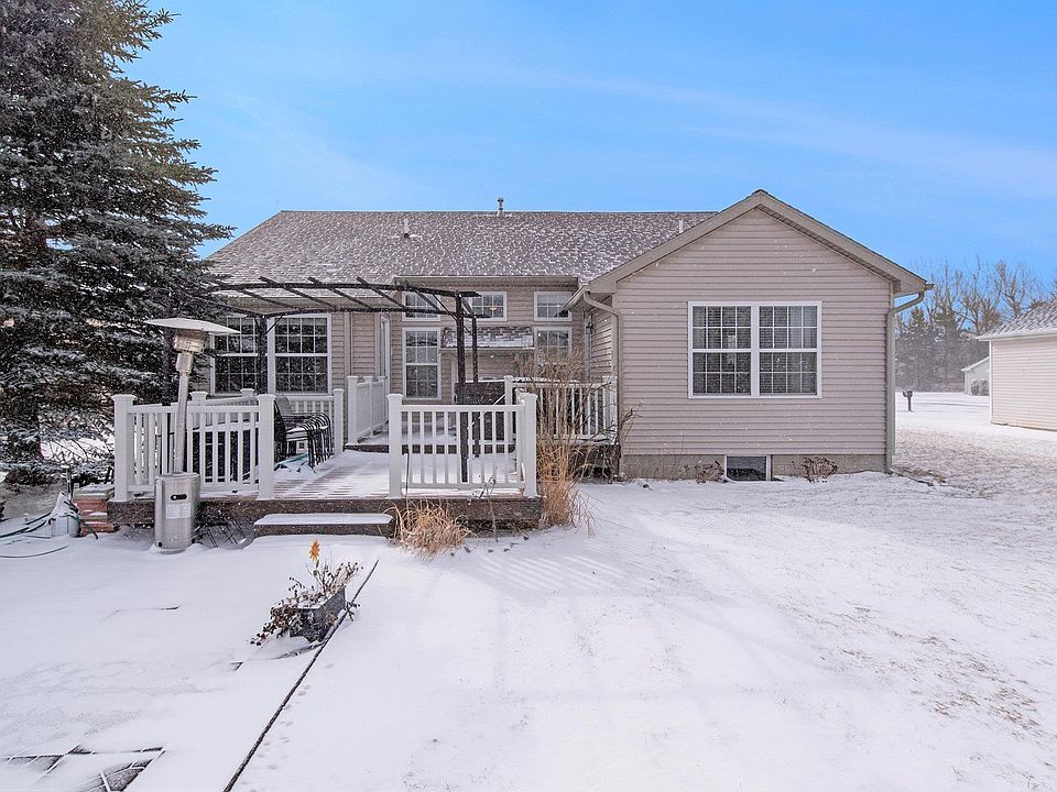 3470 Glen Meadows Dr Gaylord MI 49735 MLS 1920063 Zillow