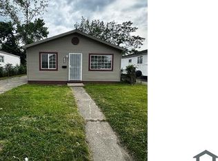 7200 Edgeton St, Hamtramck, MI 48212