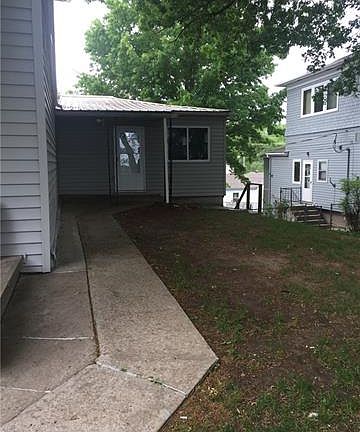2nd image of 611 N Esplanade St