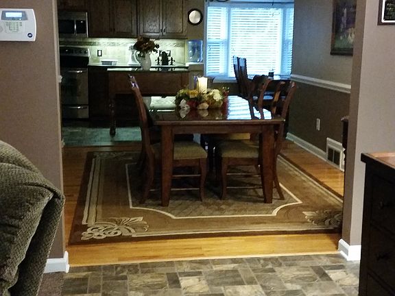 4th image of 303 Hampton Dr