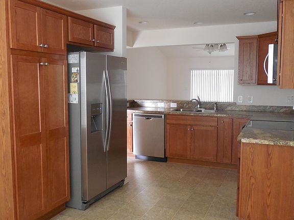 2nd image of 3560 Nutmeg Ct #1194