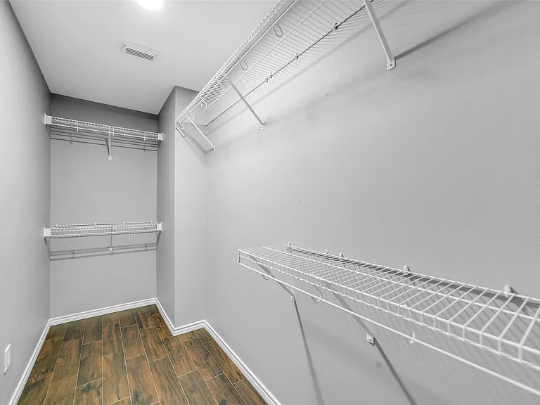 2214 Shady Pine Dr — Photo 17