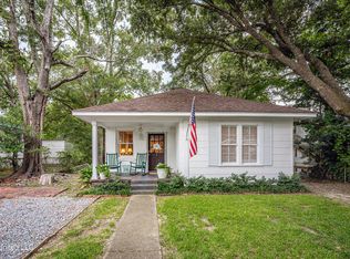 428 Dewey Ave, Ocean Springs, MS 39564
