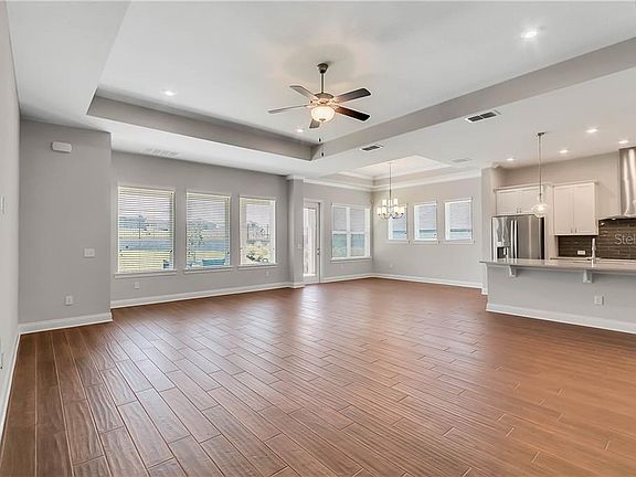 3rd image of 13344 Highland Woods Dr