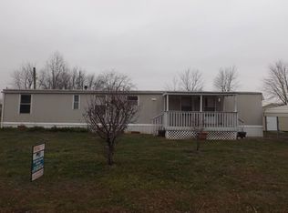 431 Alco St, Noble, IL 62868
