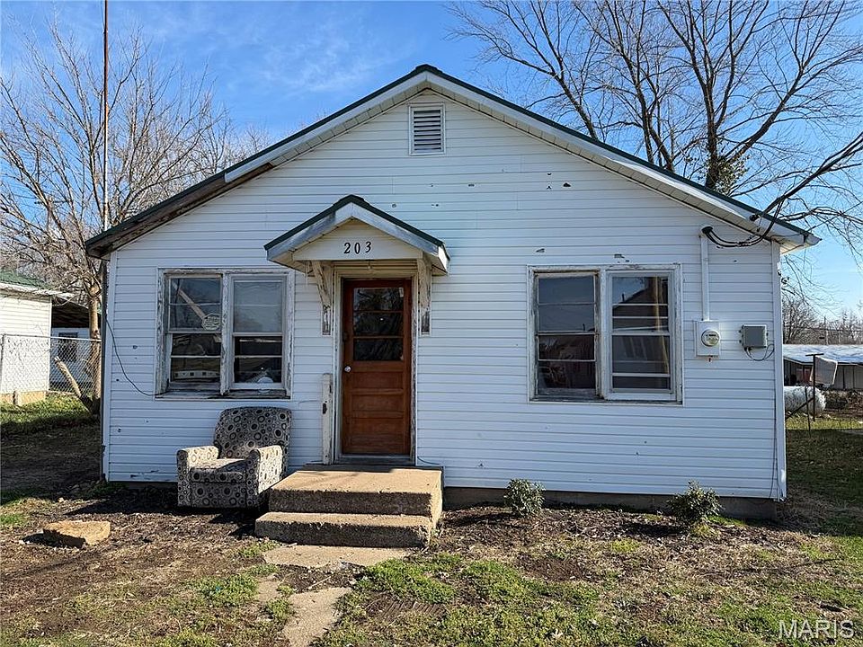 1st image of 203 S Belle Ave