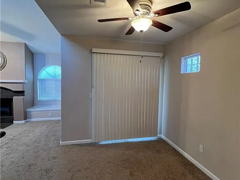 9325 W Desert Inn Rd #206 — Photo 25
