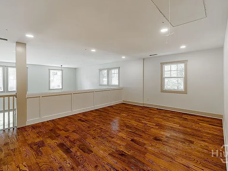 325 Stokes St — Photo 19