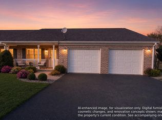 756 Largo Dr, Hagerstown, MD 21740