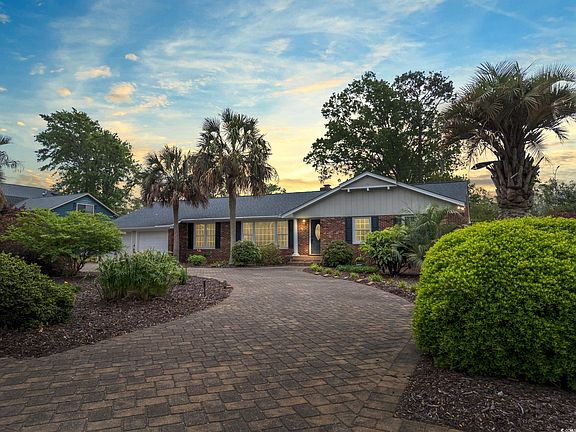 3rd image of 7608 Glenwood Dr.